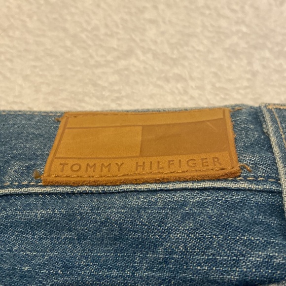 NWT Tommy Hilfiger Size 8L Boyfriend Low Rise Easy Fit Blue Jeans - Picture 12 of 13